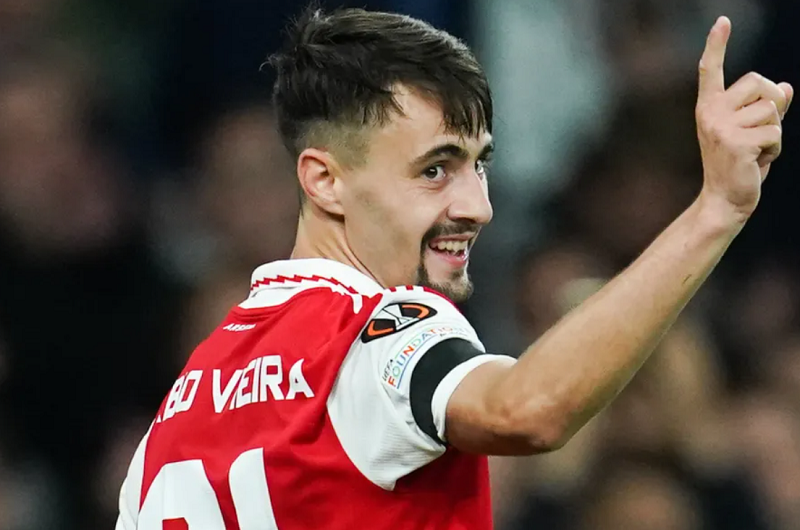 fabio-vieira-dung-truoc-kha-nang-chia-tay-arsenal-west-ham-va-hamburg